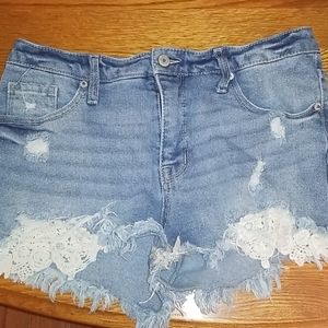 Womens shorts size 10/30